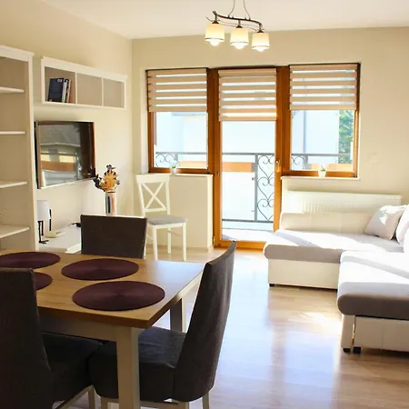 Pod Niedzwiedziem Ii Apartment *
